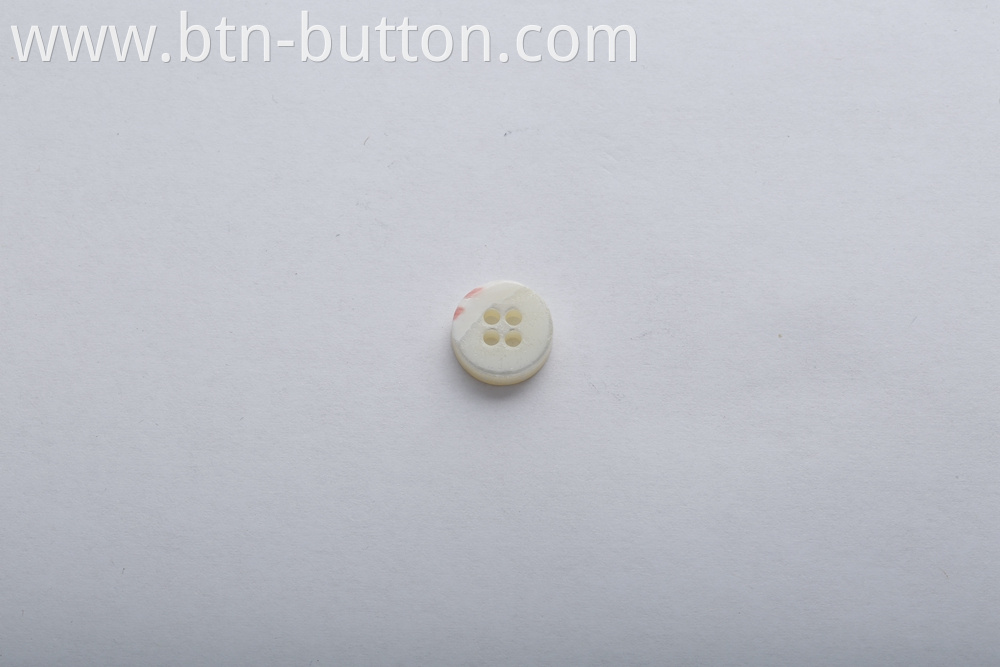 Pure natural shell buttons for clothes